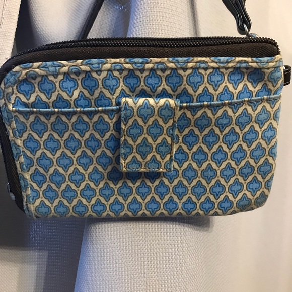 Used Thirty-One Wristlet - Picture 2 of 3